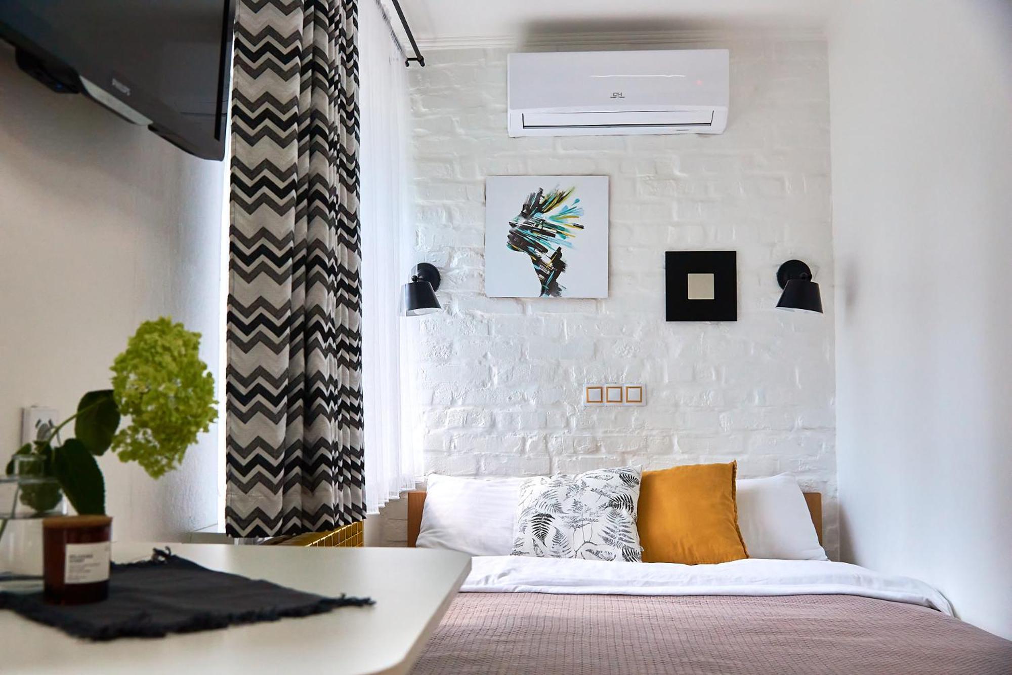 Яскраві Апартаменти √ Wi-Fi √ Кава √ 2Хв П.Олександрія Bila Cerkva Exteriér fotografie